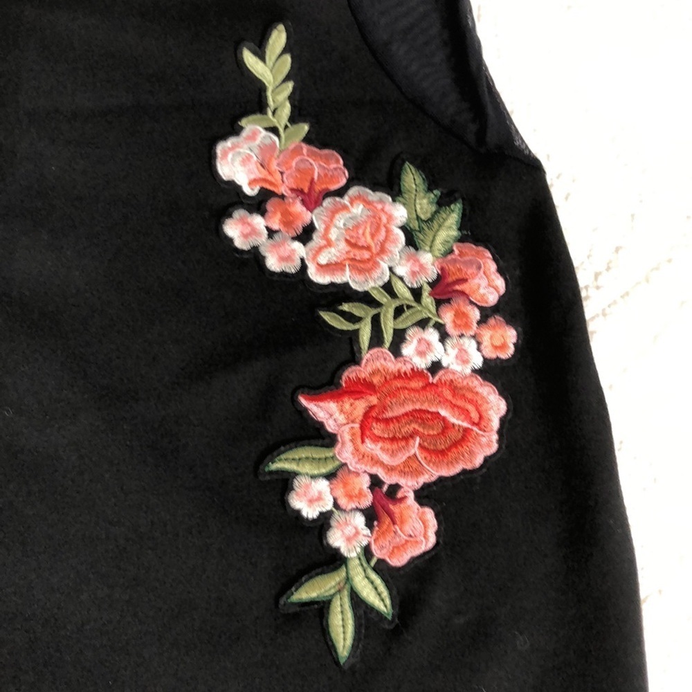 Bailey Blue Black Bodycon Cocktail Party With Floral Embroidery Dress Size L - Picture 9 of 13